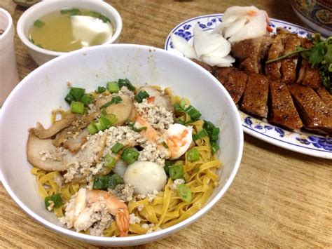 Finding Mee Pok Tah and the Singapore Identity in New York City | Sheere Ng