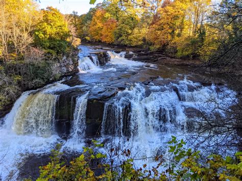 Walk 210 - The Falls of Clyde Circular Walk, New Lanark - 7 miles - Gillian's Walks