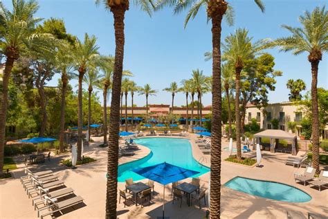 Hilton Scottsdale Resort & Villas in Phoenix (AZ) - Room Deals, Photos & Reviews