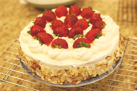 Japanese Strawberry Cake (a.k.a. Chinese Birthday Cake) — The 350 Degree Oven