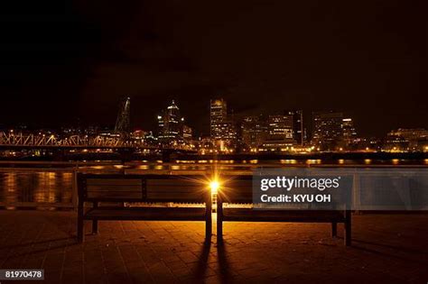 161 Portland Oregon Downtown Skyline At Night Stock Photos, High-Res ...