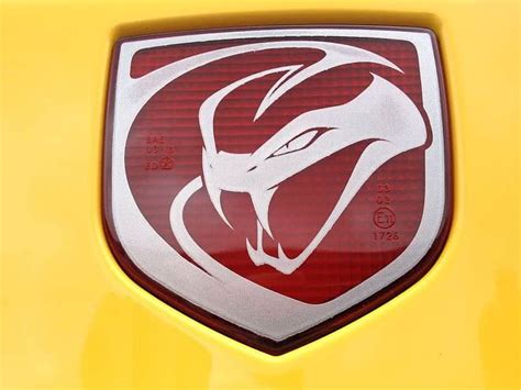 Viper Car Logo