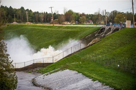 See photos, video of Midland flooding, Sanford and Edenville dam breaches