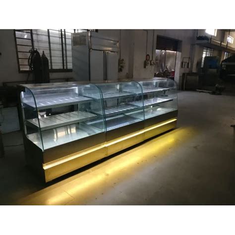 Designer Regular Display Cases at 50000.00 INR in Ahmedabad | Nand Equipment Pvt. Ltd.