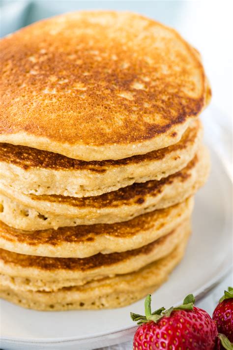 Whole Wheat Pancakes - Easy Peasy Meals