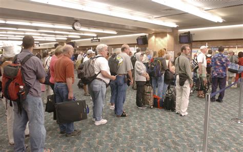 Machines cut wait times for Honolulu Airport international arrivals