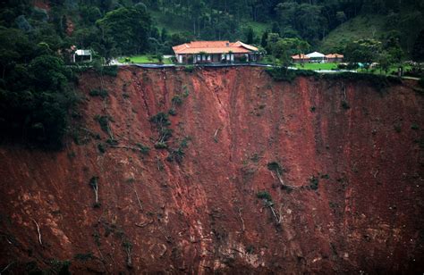 Landslides in Brazil - Photos - The Big Picture - Boston.com