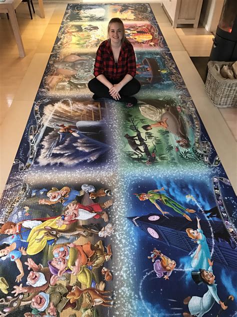 There's a new "world's largest jigsaw puzzle" and I just finished it: 40320 pieces | Disney ...