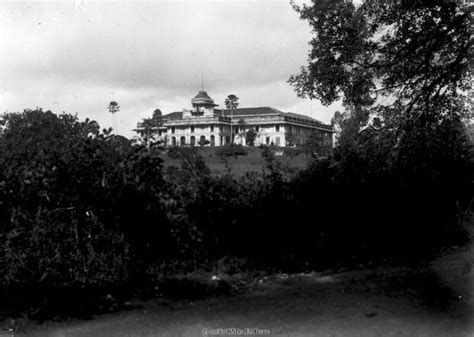 The History Behind Istana Woodneuk – ExplorerSG