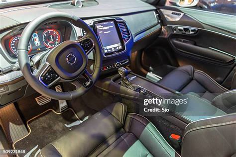 227 Luxury Crossover Suv Interior Stock Photos, High-Res Pictures, and Images - Getty Images