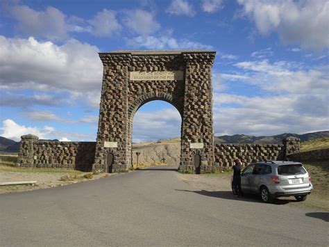 Yellowstone National Park- Roosevelt Arch at the north entrance to the ...