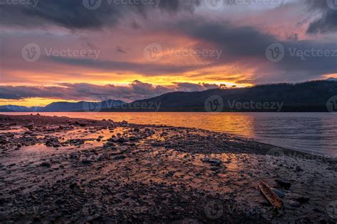 Sunset at Lake McDonald in Montana 6592042 Stock Photo at Vecteezy