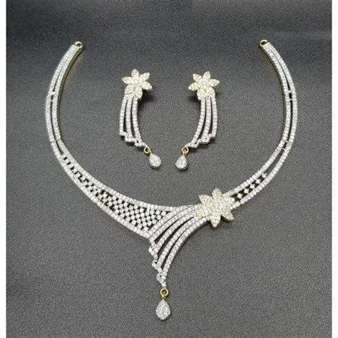 White Round Artificial Diamond Necklace at best price in Kolkata | ID ...