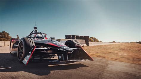 The new formula e racing car represents a technological milestone – Artofit