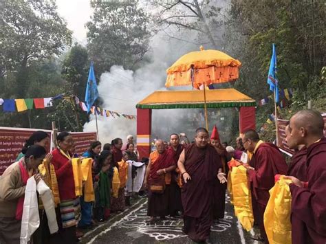 His Holiness Kathok Situ Rinpoche arrived Pakyong monastery, Sikkim ...