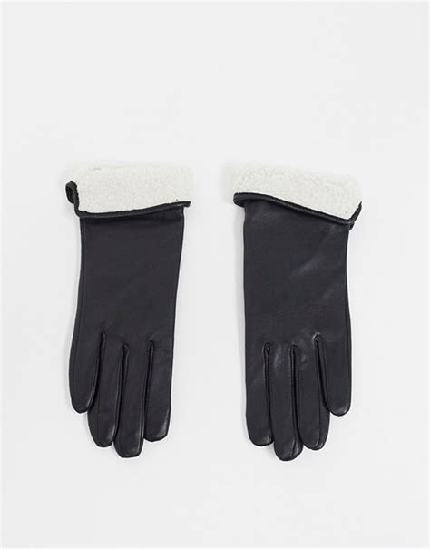 The 23 Best Touchscreen Gloves for Women This Season | Who What Wear