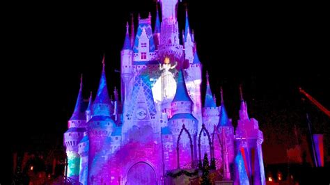 DISNEY CELEBRATE THE MAGIC CASTLE PROJECTION LIGHT SHOW - YouTube