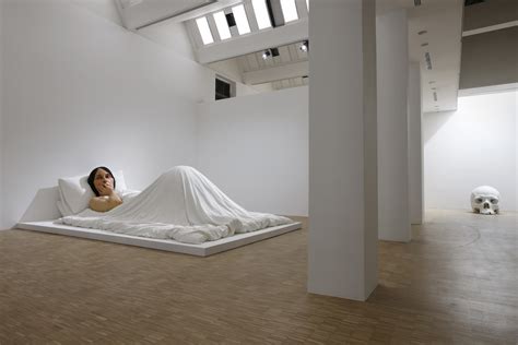 Ron Mueck in mostra alla Triennale di Milano | Artribune