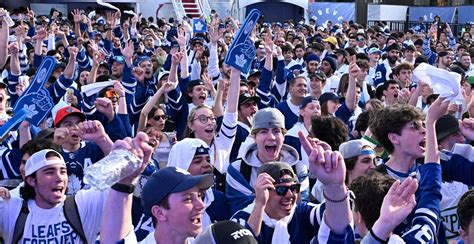 Toronto Maple Leafs fans voted "most annoying" in NHL | Offside