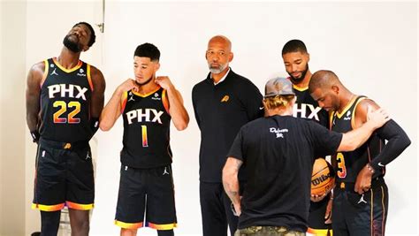 Who's on the 2022-23 Phoenix Suns roster as the NBA season begins