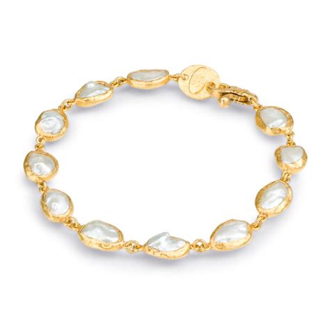 ARA 24k Yellow Gold Pearl Bracelet | Desires by Mikolay