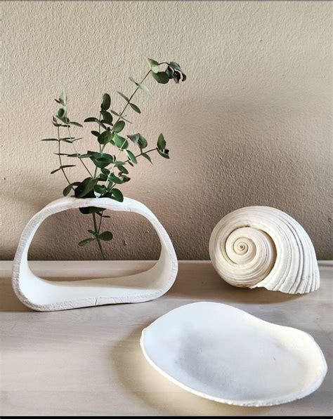 Diy Pottery, Pottery Plates, Pottery Ornaments, Diy Ceramic, Minimal Home, Diy Projects To Try ...