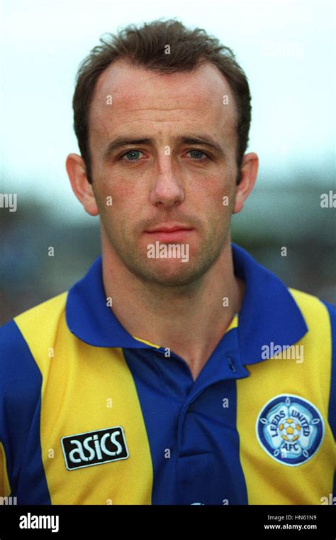 Gary mcallister leeds united fc hi-res stock photography and images - Alamy