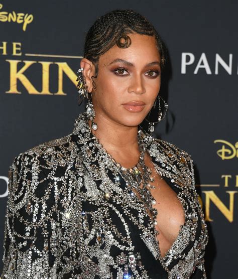 Beyoncé – “The Lion King” Premiere in Hollywood • CelebMafia