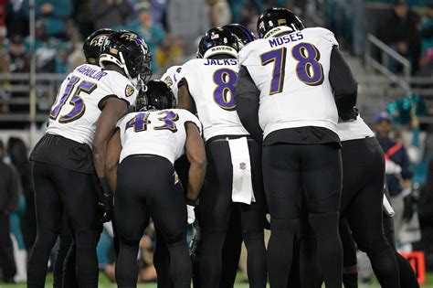 How to Watch the Miami Dolphins vs. Baltimore Ravens - NFL: Week 17 ...