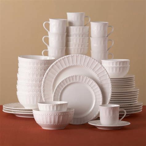 Gibson Home Heritage Place 48-Piece Dinnerware Set | Dinnerware set, White dinnerware set ...