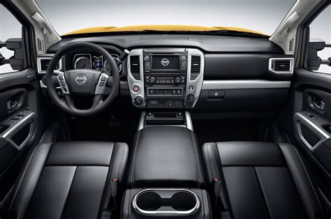 2016 Nissan Navara NP300 Specs, Features, Performance Review | coopcar