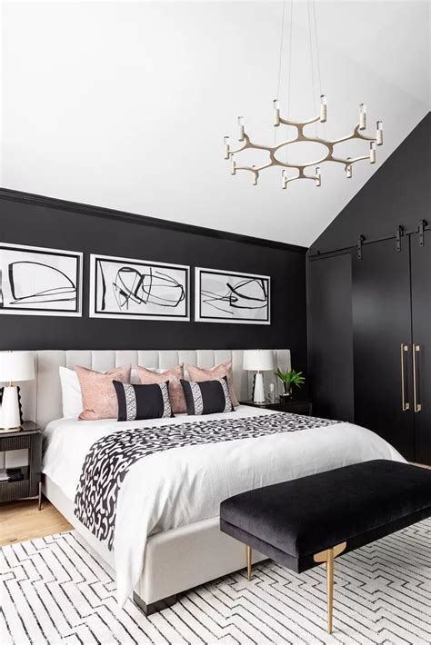 21 Beautiful Black and White Bedroom Ideas Black And Cream Bedroom ...