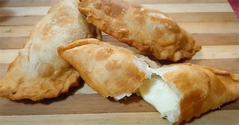 Empanadas de queso 5 unidades | Alimentos Madre Tierra