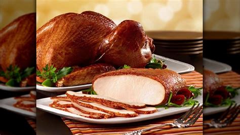 All The Ways You Can Get Your Thanksgiving Turkey At Honey Baked Ham