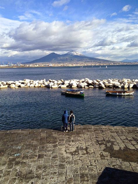 Sociolatte: Vesuvius Volcano, Bay of Naples, Italy.