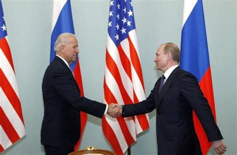 Biden-Putin Handshake | | wdrb.com