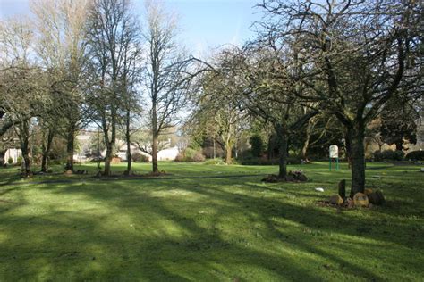 Perth Crematorium © Richard Sutcliffe cc-by-sa/2.0 :: Geograph Britain ...