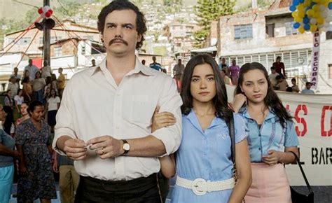 Actress Who Played Pablo Escobar's Wife In Narcos - IMAGESEE