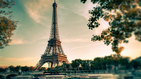 Eiffel Tower, Clouds, Paris Wallpapers HD / Desktop and Mobile Backgrounds