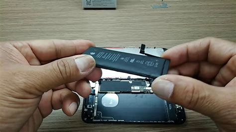 iPHONE 7 BLOATED BATTERY REPLACEMENT - YouTube