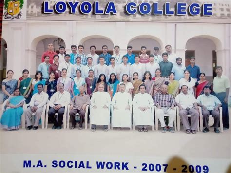 Loyola Alumni Connect