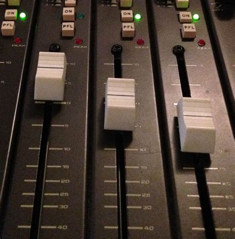 Faders | theDAWstudio.com