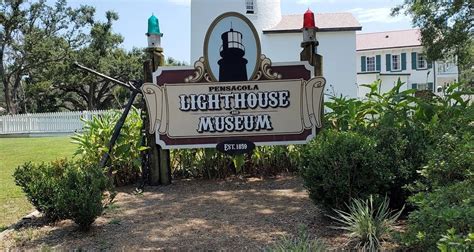 Pensacola Lighthouse & Maritime Museum - Go Wandering