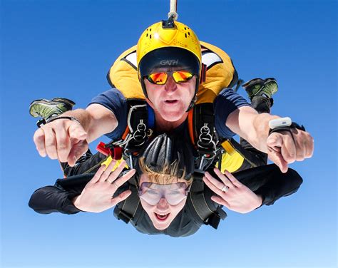 Tandem Skydive Experience – Skydive Northwest