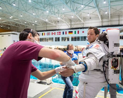 ESA - ESA astronaut Thomas Pesquet training for the Alpha mission at JSC