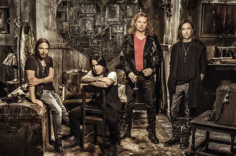 Exclusive: Maná on Shakira Collab & Upcoming Album