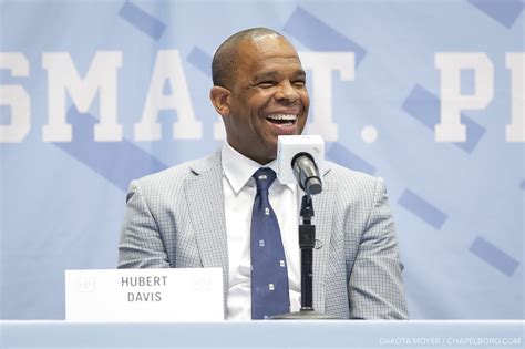 EXCLUSIVE: Hubert Davis Talks UNC Basketball, Recruiting and His ...