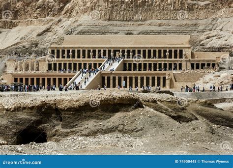 The Magnificent Temple Of Hatshepsut At Deir Al-Bahri Near Luxor In Central Egypt. Editorial ...