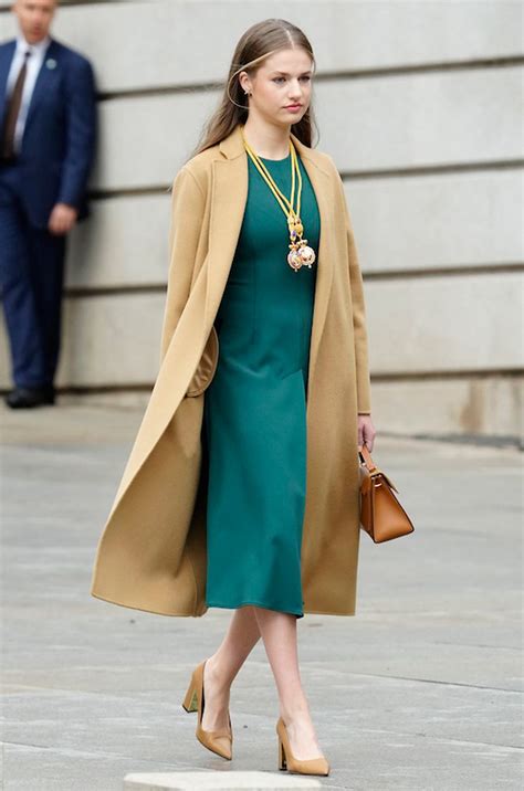 PHOTOS: Princess Leonor in a green dress and camel coat