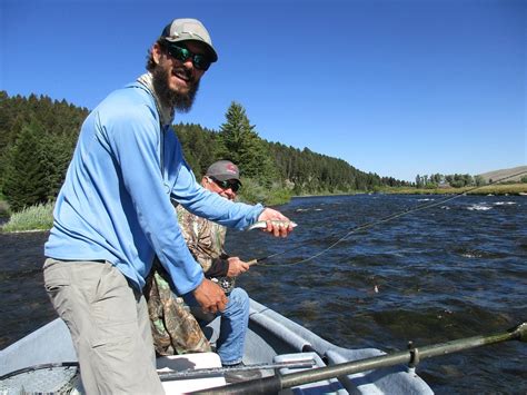 YELLOWSTONE FISHING GUIDES (West Yellowstone): Ce qu'il faut savoir